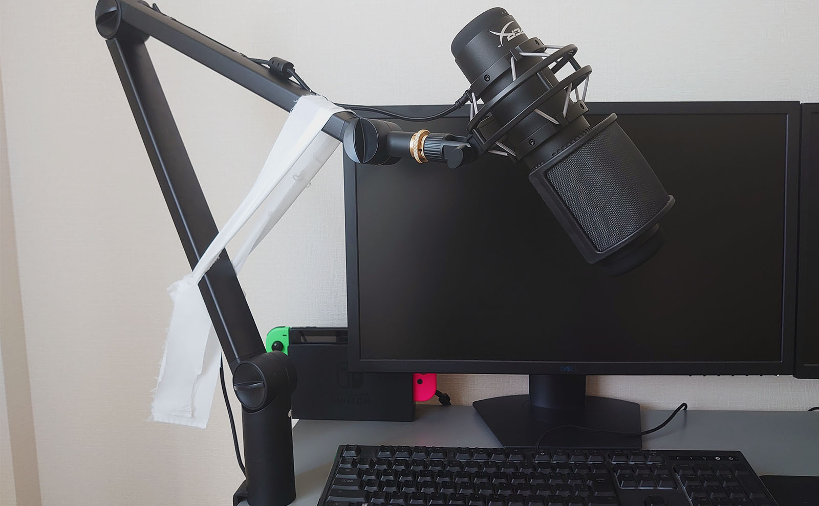 QuadCast】配信用におすすめのマイクと周辺機材のレビュー | 毛玉家の 